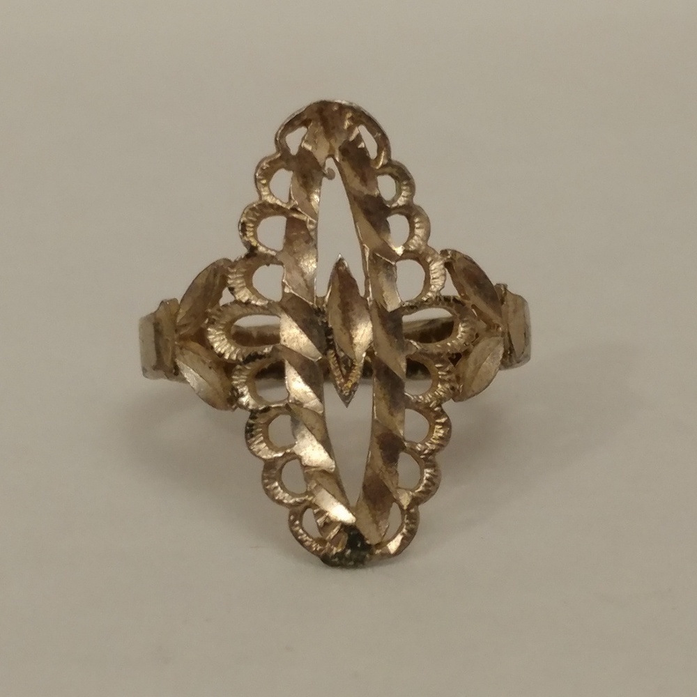 Sterling Silver Ring Size 6